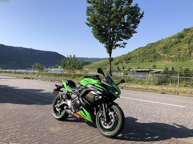 Kawasaki Ninja ZX-6R - Foto 2